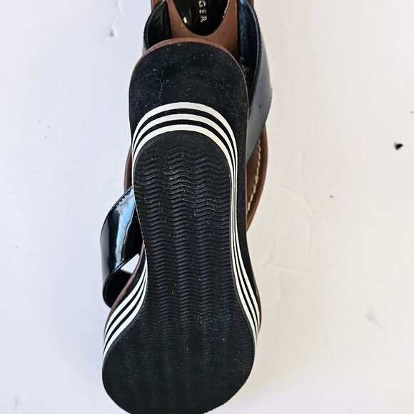 TOMMY HILFINGER BLACK PATENT LEATHER BLACK WHITE STRIPE WEDGE SANDAL SIZE 7 - Picture 4 of 6